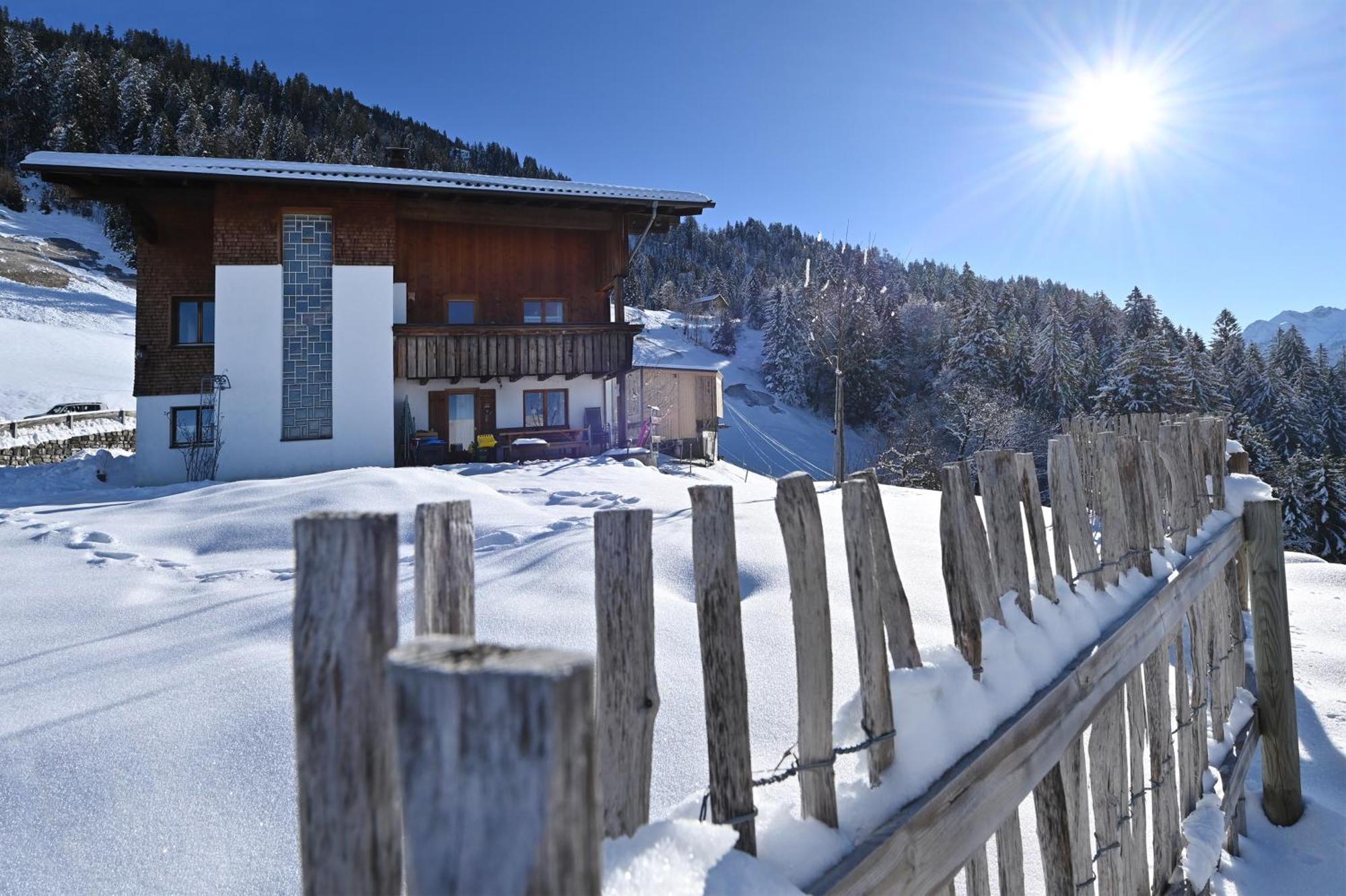 Berghof Burtscher Ludesch Esterno foto
